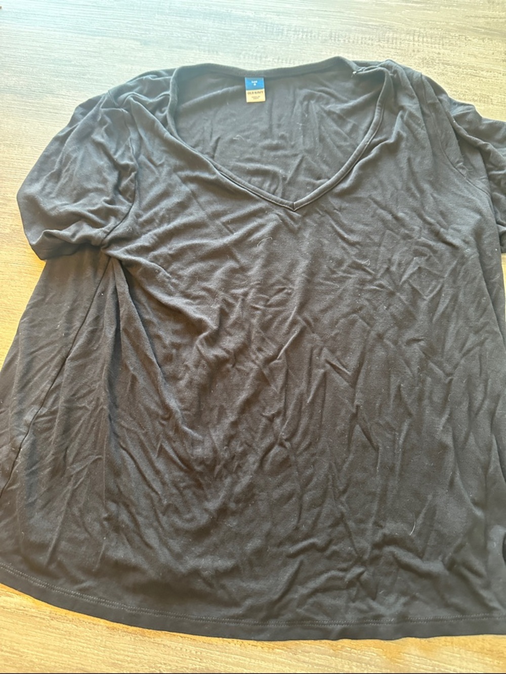 Old Navy Black V-Neck Tee